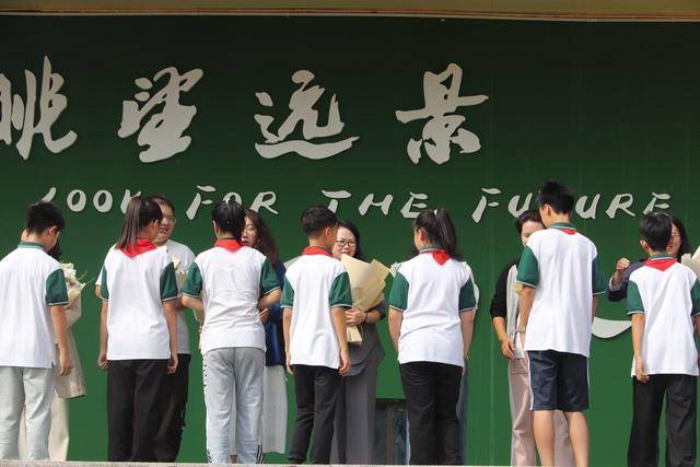 在丹桂飘香的秋天,杭州市景苑中学第五届班主任节完美启动