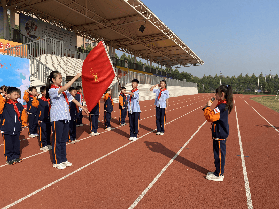 长葛市举办纪念中国少年先锋队建队75周年主题队日活动暨新队员入队