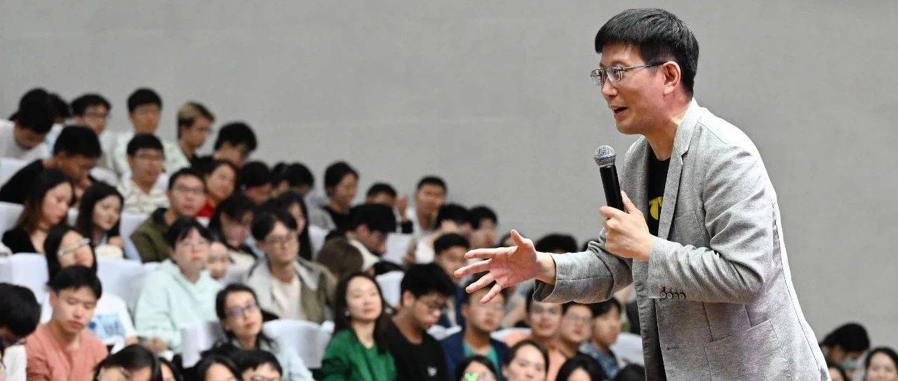 讲坛回顾 | 辩坛名人黄执中：创造舒适沟通的第一步，从改变观念开始_问题_反应_系列讲座
