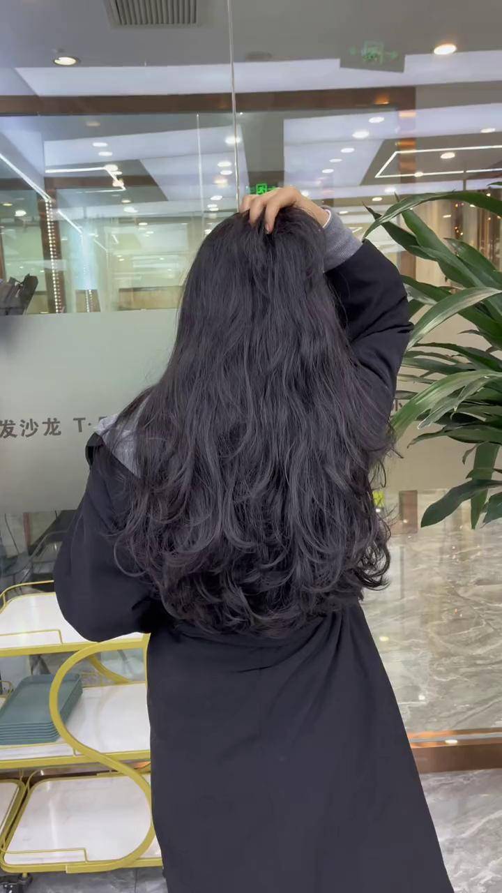 自然吹干的卷发喜欢吗?昆明烫发大波浪发型长发烫发推荐 大波浪卷发