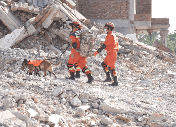 福州市消防救援支队开展2024年地震救援实战拉动演练