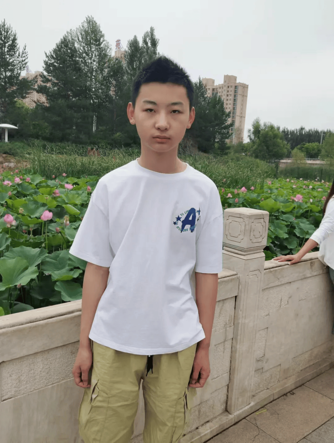15岁男孩!