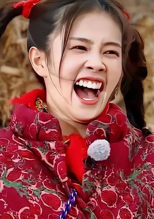 很多综艺的原因,在很多人心中她一直是一个没有形象管理的搞笑女形象