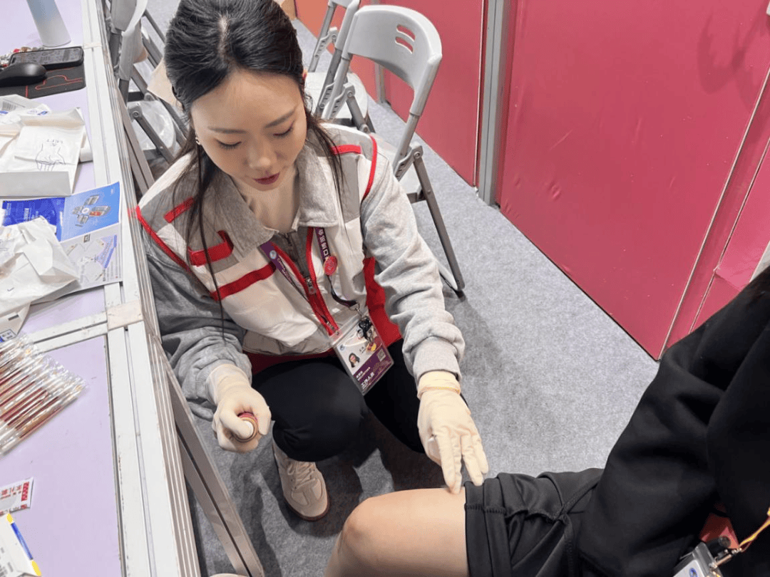 關于東方醫院24小時專業跑腿服務	陪診跑腿服務延慶區號販子掛號，所有別人不能掛的我都能的信息