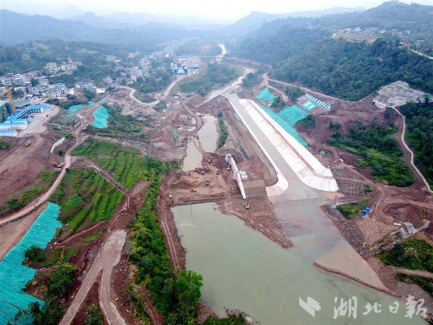 鄂企承建的重庆跳蹬水库项目成功截流_普里_主体工程_浦里