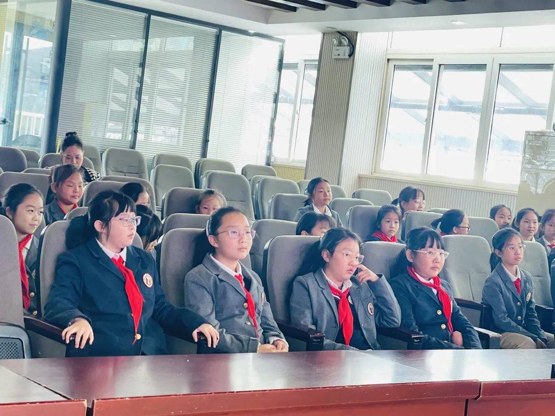【校园新闻】青春不烦恼——青春期讲座走进南京市夫子庙小学