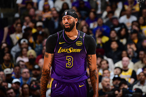 NBA|浓眉最后时刻两罚全丢 湖人主场惜败魔术 NBA|浓眉最后时刻两罚全丢 湖人主场惜败魔术