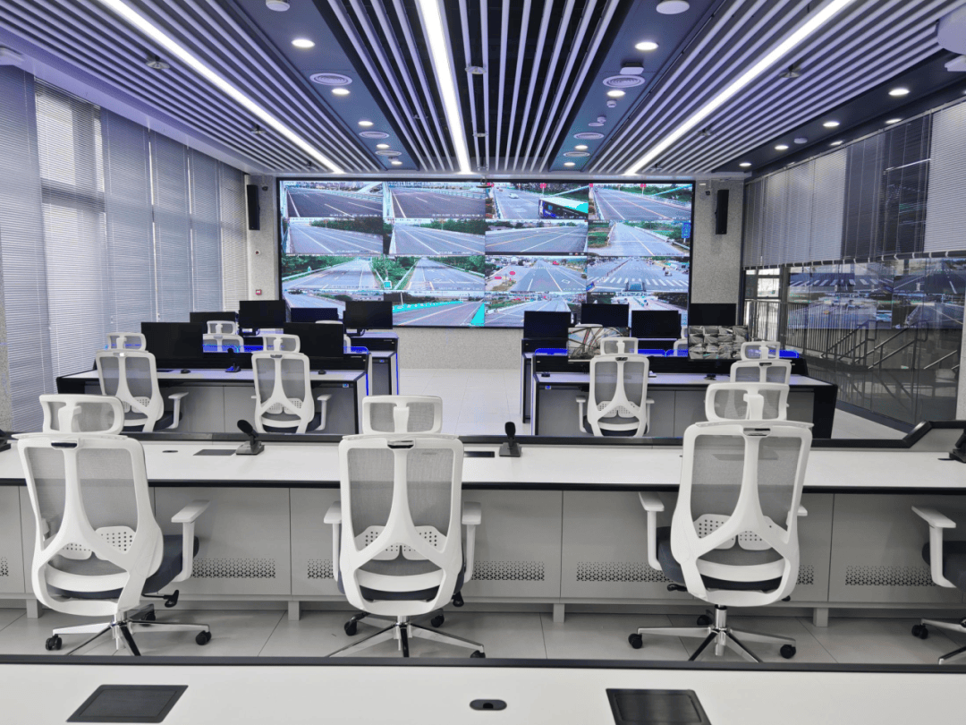 宝应县交通运输智慧交通指挥调度中心通过竣