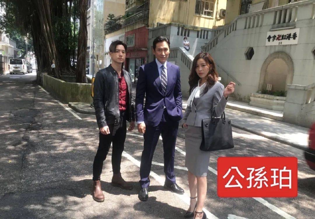 tvb实力女星赖慰玲晒近况!二胎孕肚大如球,将"卸货"未决定是否开刀