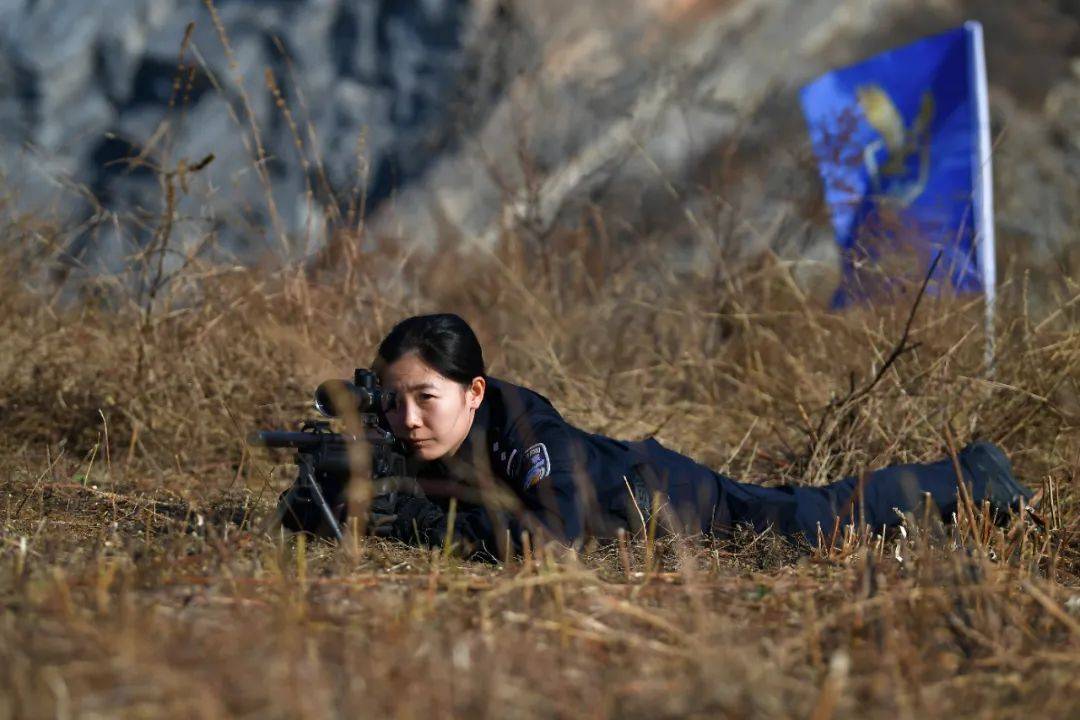 特警力量女演员表介绍图片