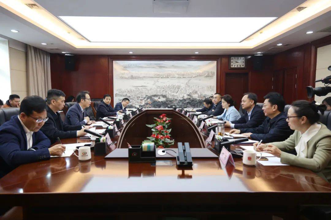 省文旅厅领导颜长文,姜猛,袁悦平,欧阳斌,湘潭市领导丁