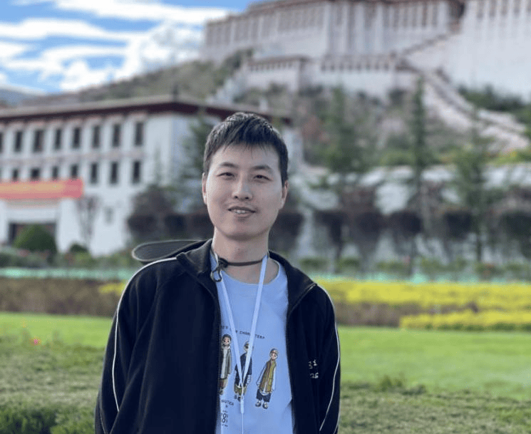 郑志伟:兴趣发展成工作,研究数学很幸福
