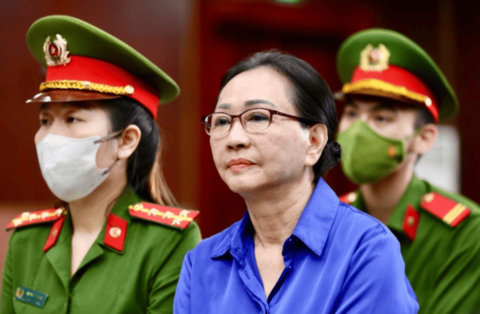 交798亿元可能免死!越南女首富正努力凑钱,她当庭“卖惨喊冤” 交798亿元可能免死!越南女首富正努力凑钱,她当庭“卖惨喊冤”