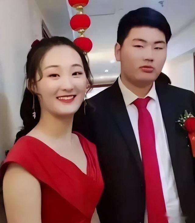 大衣哥儿子离婚了嘛图片