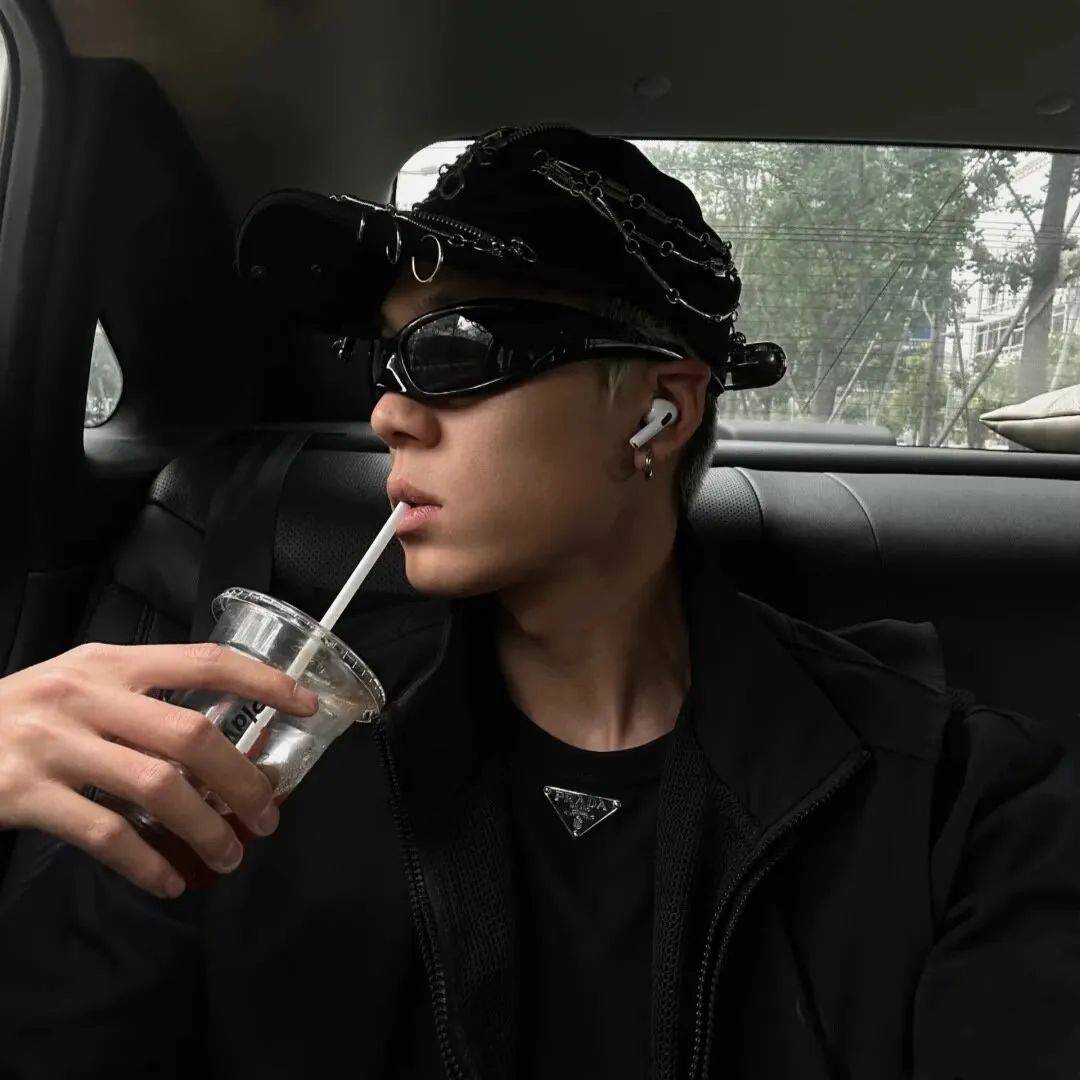 头像 | ​被问了n遍的头像