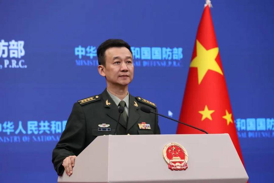 国防部:福建舰下步将逐步展开后续试验项目_吴谦_大校_长江口
