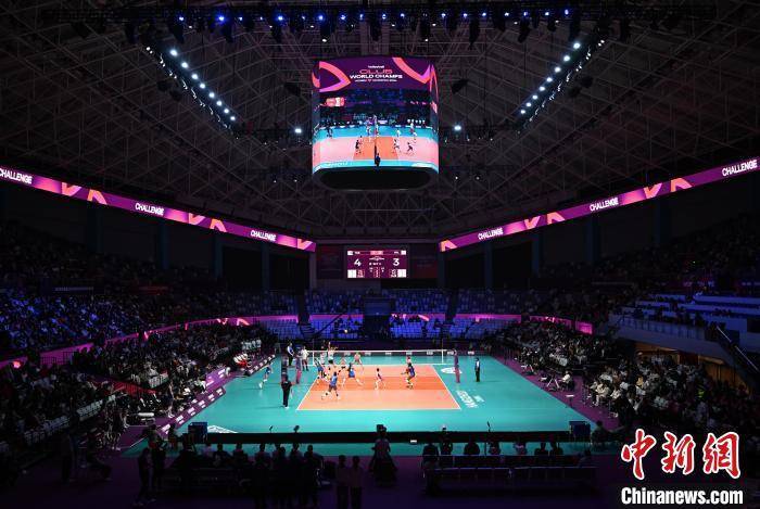 2024女排世俱杯小组赛:天津渤海银行女排胜意大利米兰女排 2024女排世俱杯小组赛:天津渤海银行女排胜意大利米兰女排