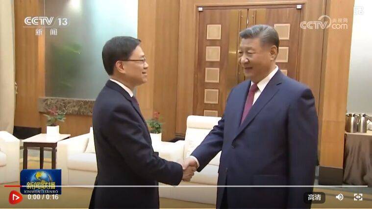 习近平会见李家超