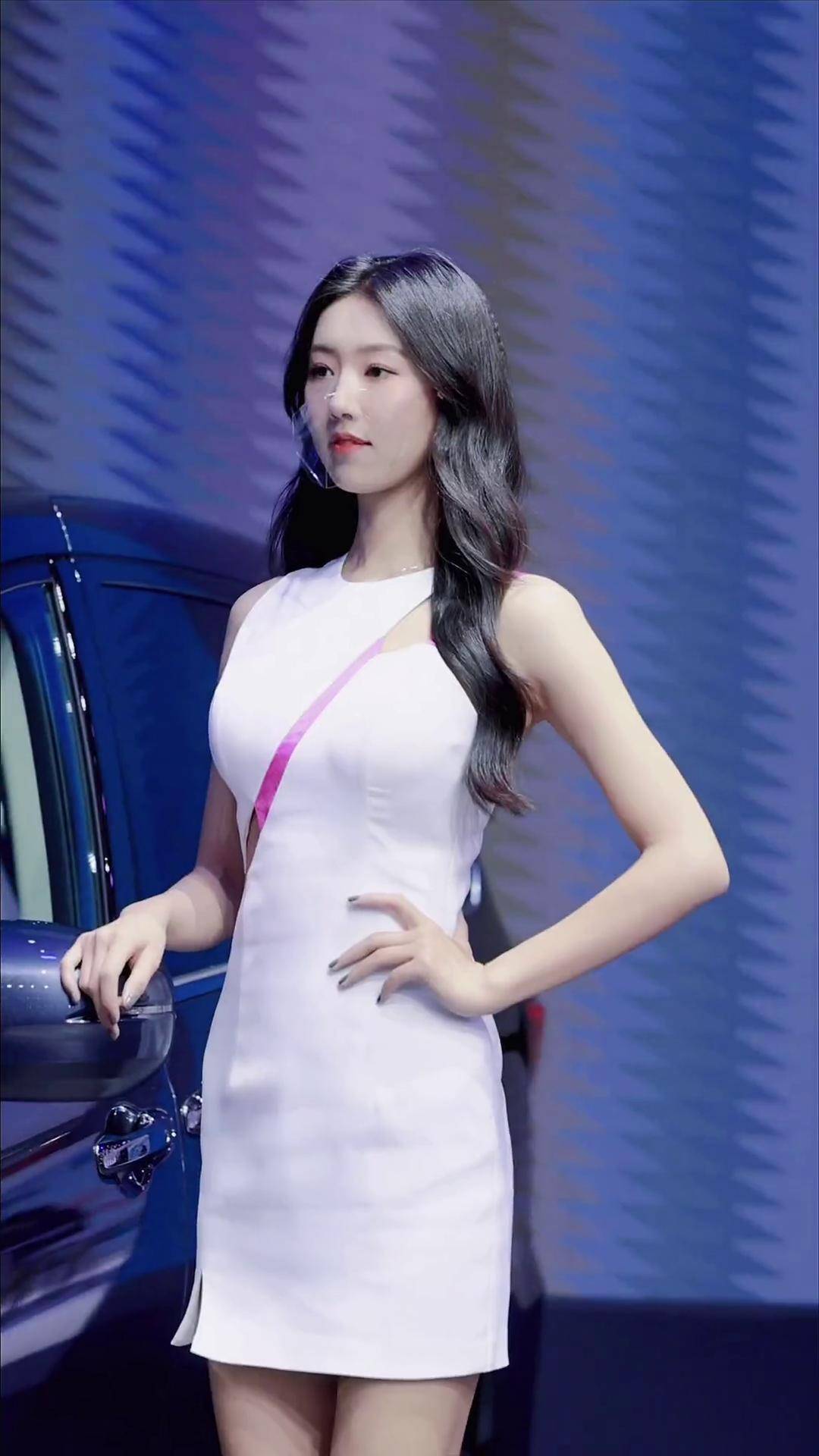 模特大赛冠军新丝路模特透明口罩尹娟