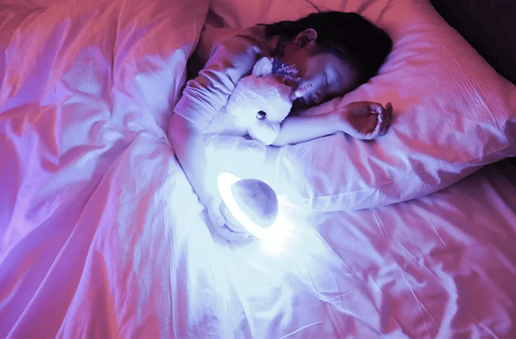 午睡梦境,温柔拥抱中的恬静安眠 午睡梦境,温柔拥抱中的恬静安眠