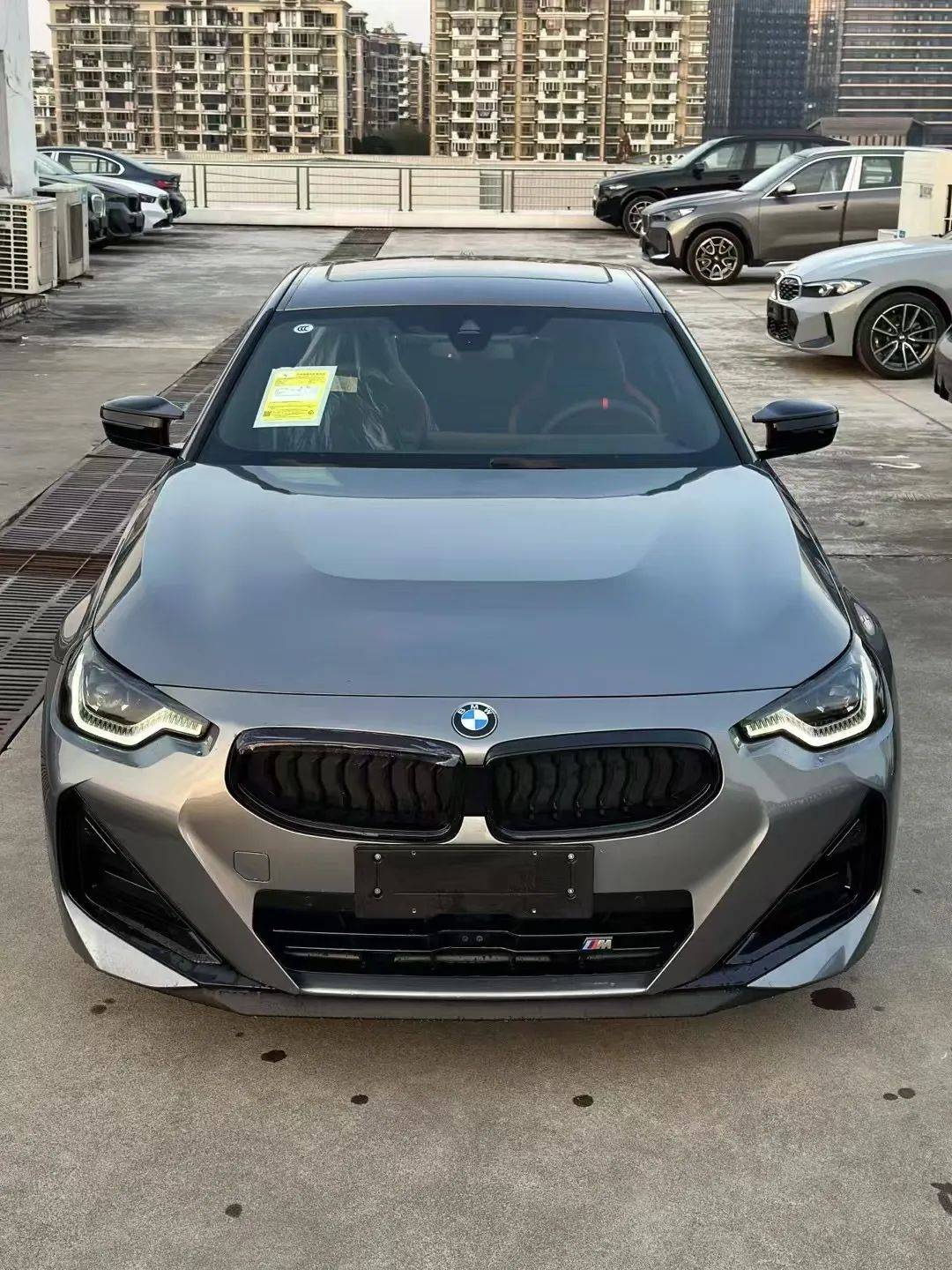 宝藏颜色!国内到店实拍摩天灰新宝马m240i