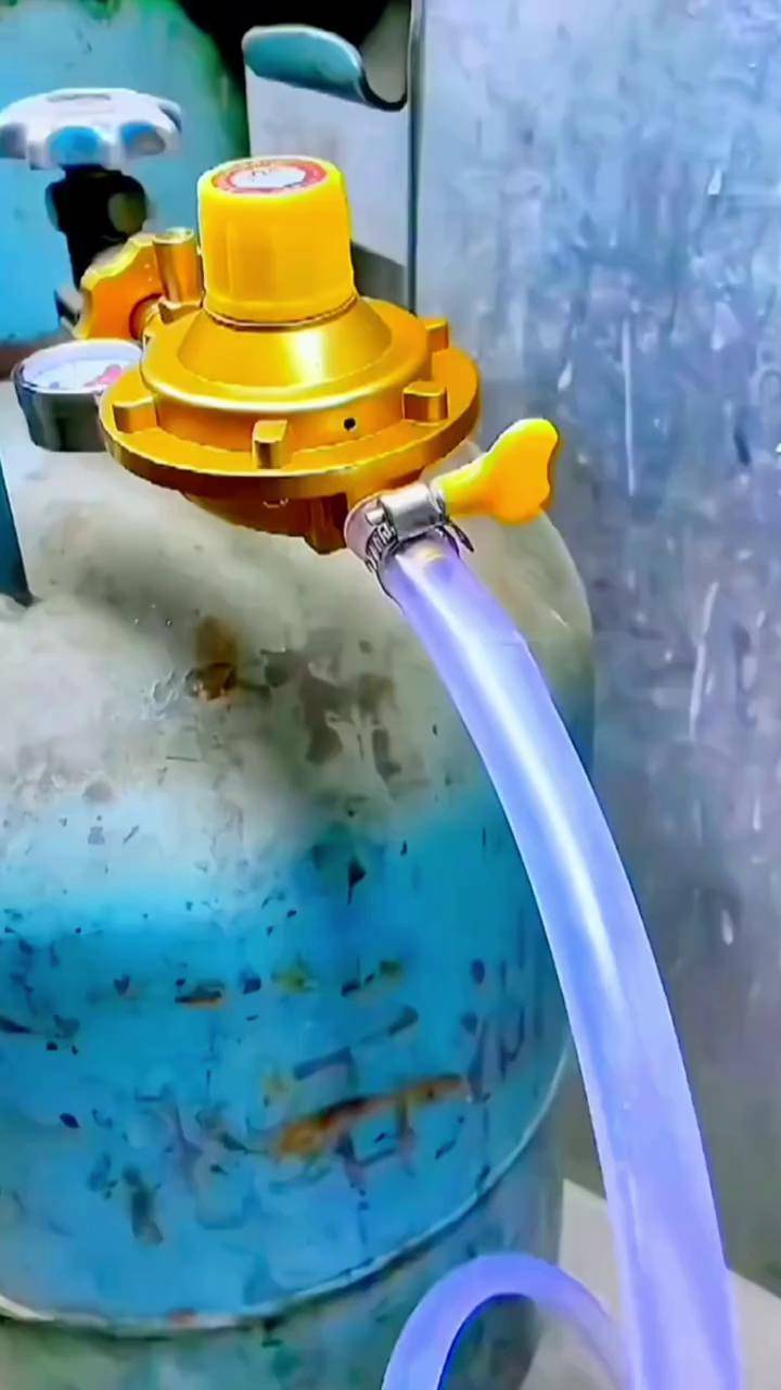 加厚铠装燃气管煤气灶连接火炉中金属功能压软管家用液化气煤气管好物