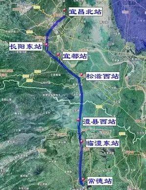 项目建设对加快构建"八纵八横"呼南高铁主通,完善区域铁路网络布局