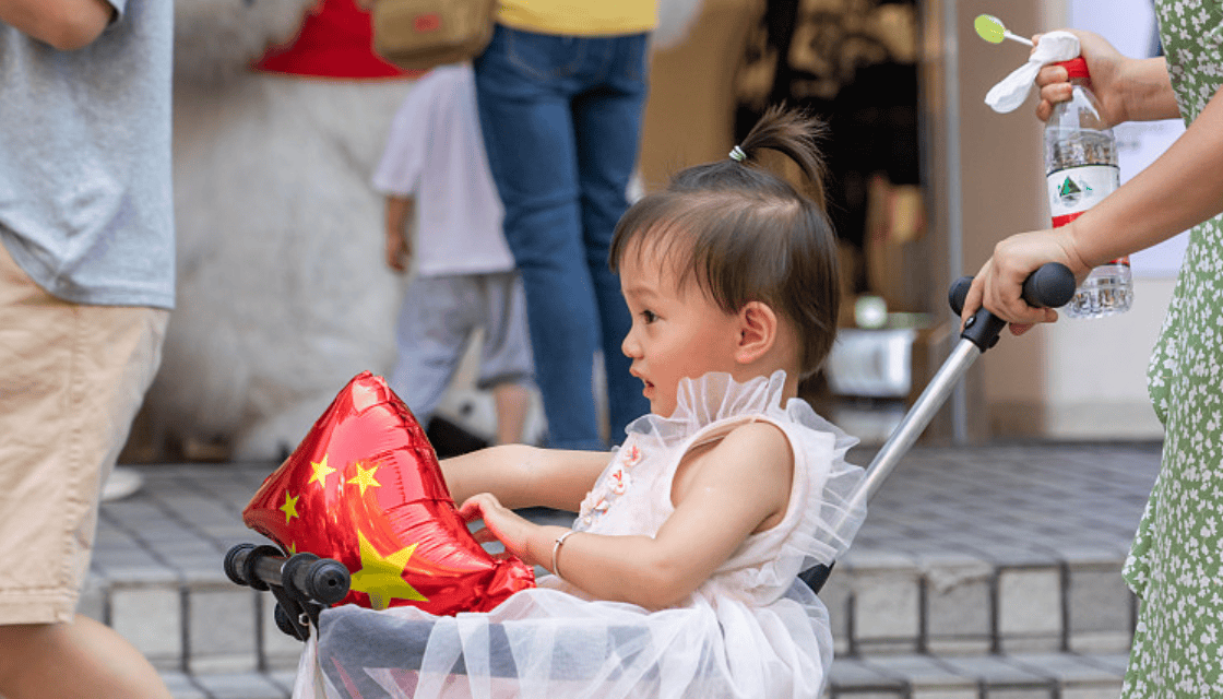 诺奖得主戈尔丁最新发现:美化父亲角色或是鼓励生育的最佳政策 诺奖得主戈尔丁最新发现:美化父亲角色或是鼓励生育的最佳政策