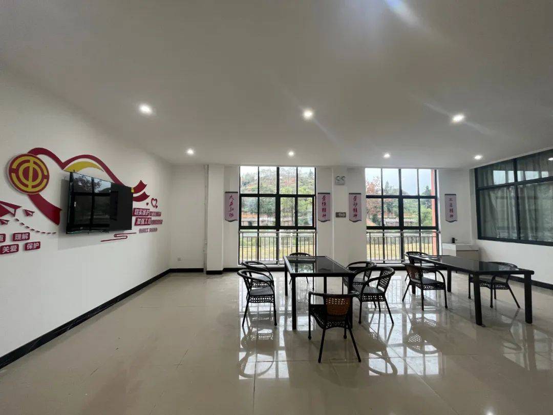 加强工会阵地建设提升服务职工水平