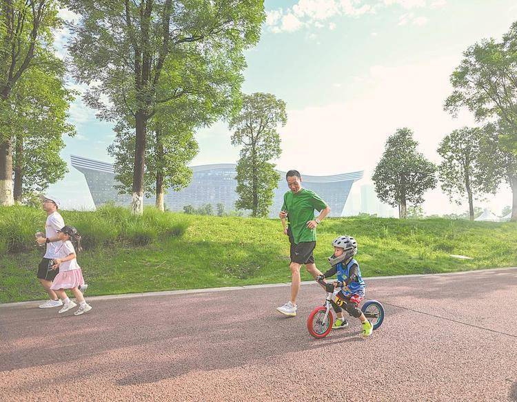 奔跑迎春 运动跨年 奔跑迎春 运动跨年