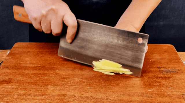 ◑ 菜刀这种东西!50 元和 500 元差距有多大?