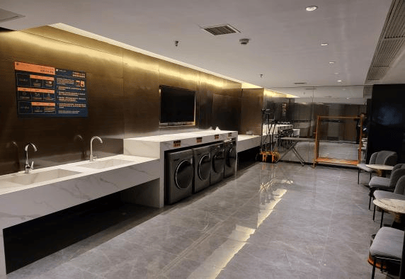 看丹观察丨大学生开钟点房洗衣服被吐槽“薅羊毛”！这算吗？