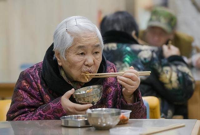 食物中的血管健康密码：老年人适用