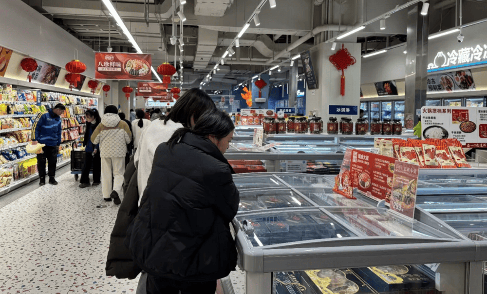 年轻人做年夜饭盯上预制菜:一桌仅需200元 猪肚鸡月销万单(图3)