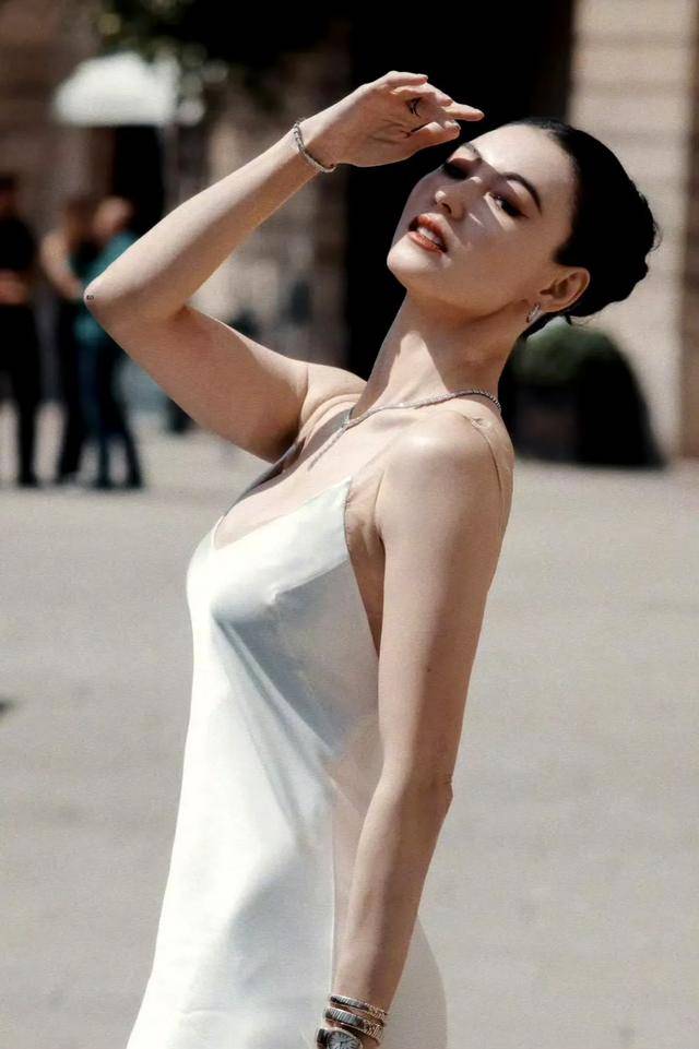 张柏芝 白裙状态了太美了