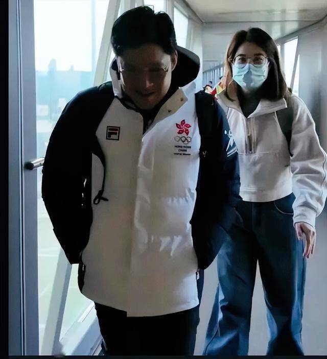 哈尔滨亚冬会：霍启刚郭晶晶等现身，亚冬会中的哈尔滨：明星与政要的舞台