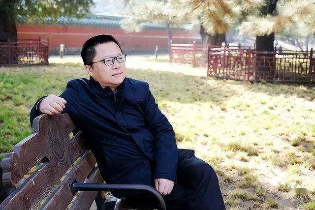 《诗刊》主编李少君诗歌《雪国》赏析