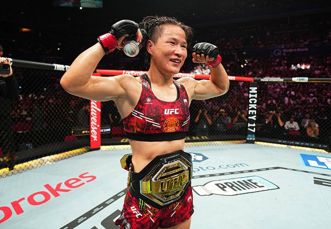 张伟丽UFC312澳洲卫冕战：征服草量级，剑指蝇量级冠军