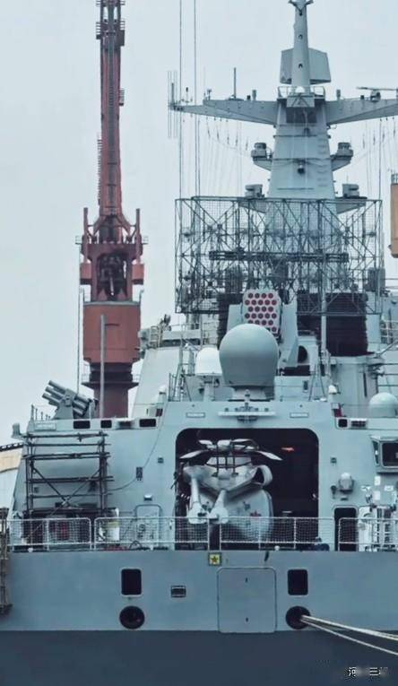 直 - 20有望装备052D驱逐舰，海军装备更新换代加速 直 - 20将登052D驱逐舰，海军战力或迎新变革
