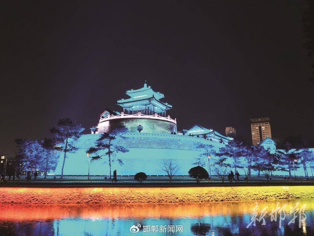 丛台不夜天: 千年典故跃成光影盛宴_游客_邯郸_公园