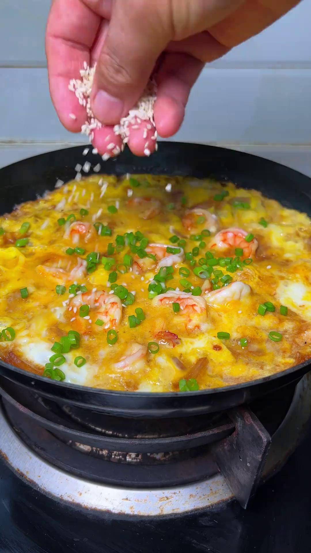虾仁滑蛋饭这样做,鲜香滑嫩,不加一滴油,营养又美味真材实料才能做出