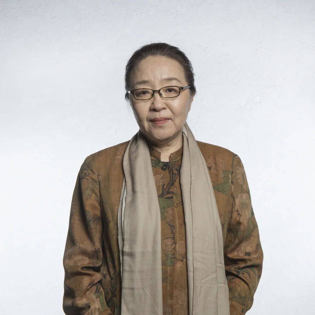 戴锦华北京大学电影与文化研究中心主任学者毕业于北京大学中文系