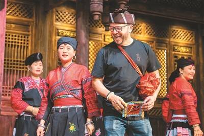 图片[3]-春节假期，外籍人士预定民宿数量同比增长3.7倍——“中国游”的风吹进了乡村（环球热点） -华闻时空