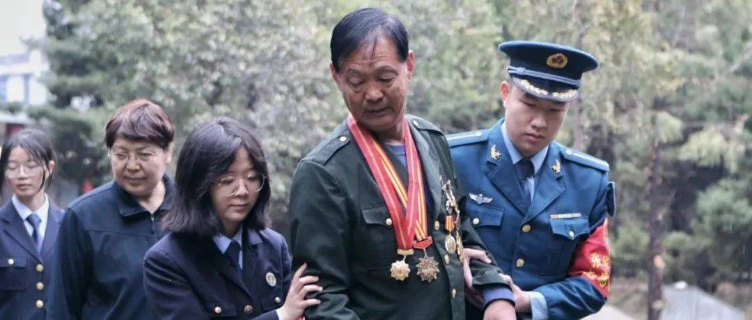 “三个一百”行动丨张华传人,到!_服务_志愿_张顺京
