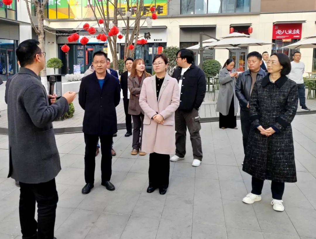 安博体育注册：渭滨区政协开展“巩固经二路商贸核心区地位”专题