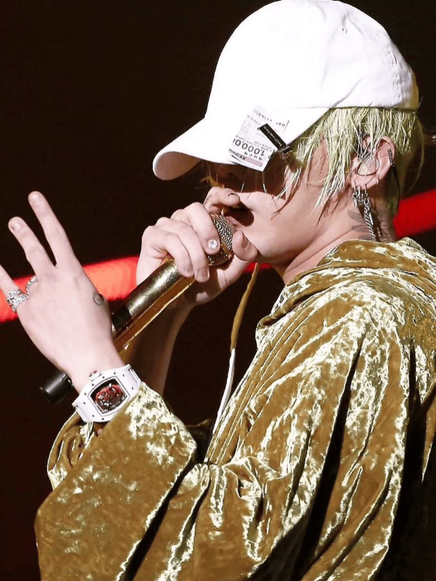 穷玩车富玩表,权志龙到底有多少顶级收藏