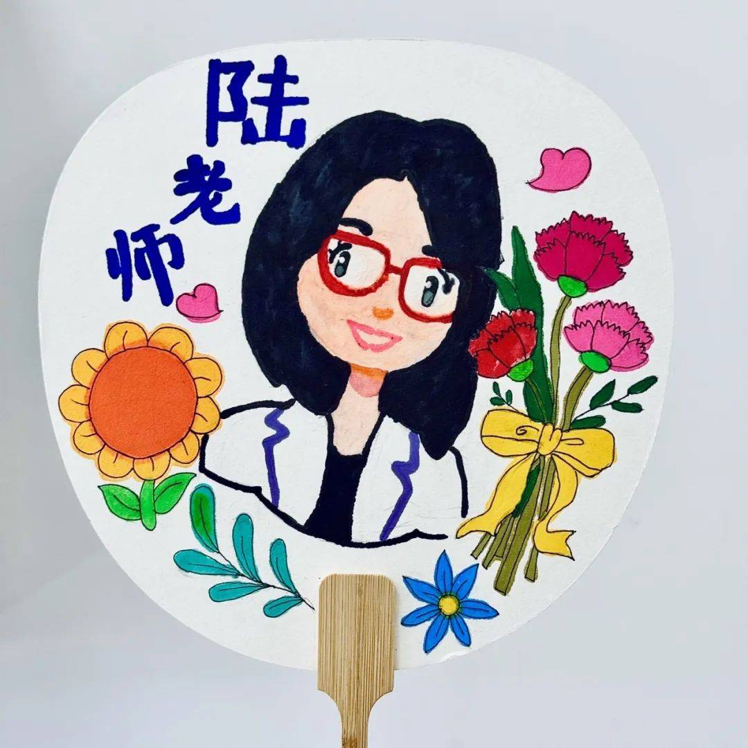左右育才实验小学第三届班主任节启动仪式的圆满举行,不仅增强了