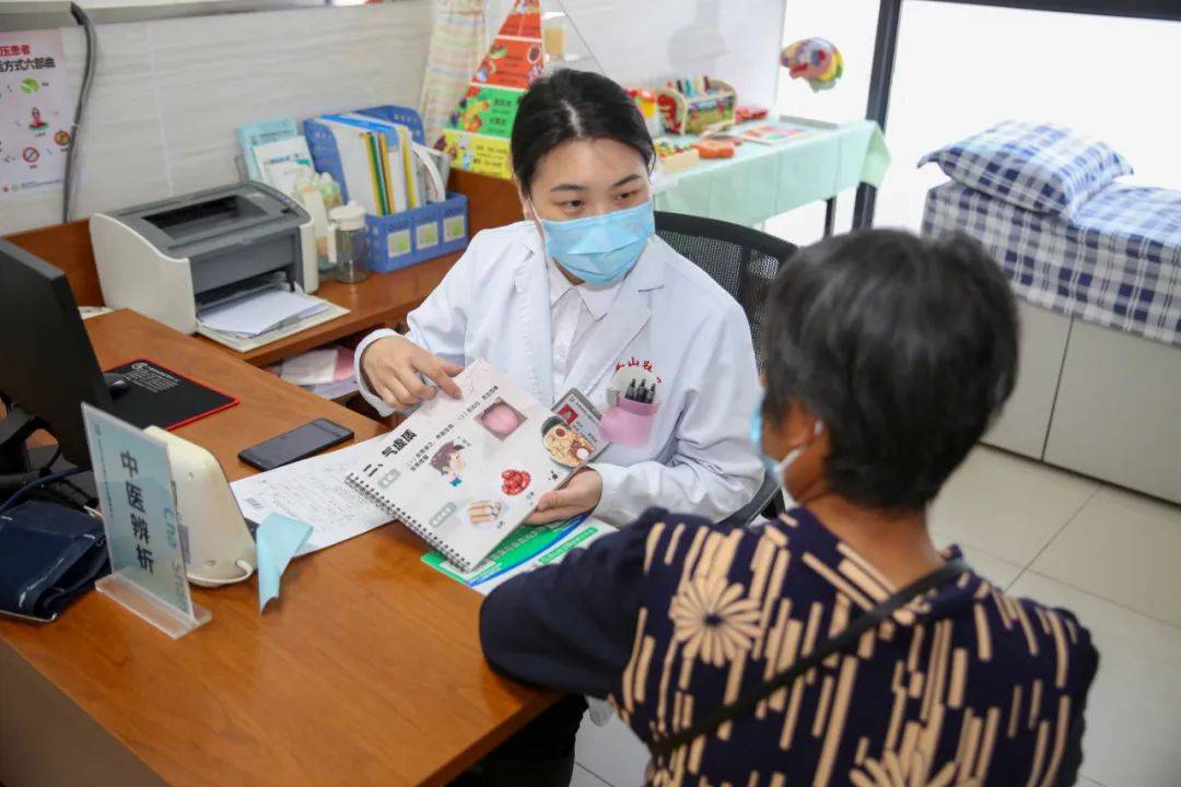 包含北醫三院代掛專家號服務老人體檢全程引導，安穩完成檢查的詞條