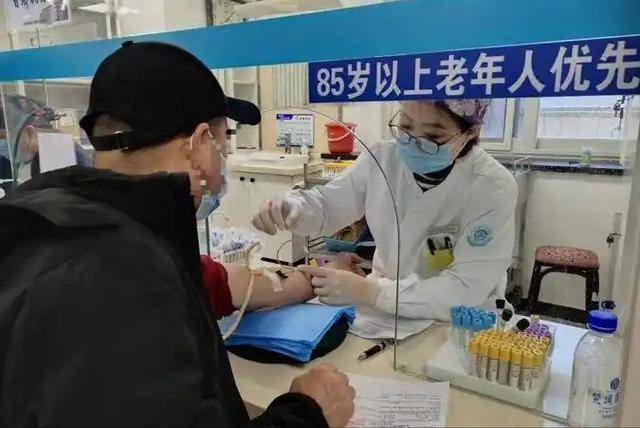 高血糖人群午睡指南：细节决定健康，高血糖人群午睡，可能带来这些身体变化！