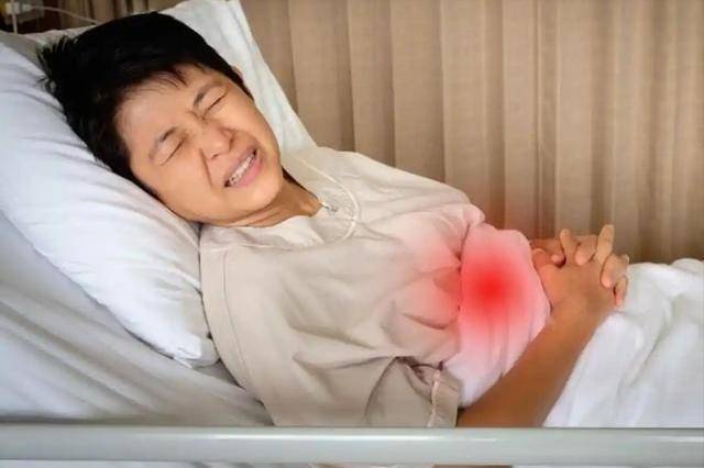 揭秘：隐藏在食物中的胃癌“杀手”